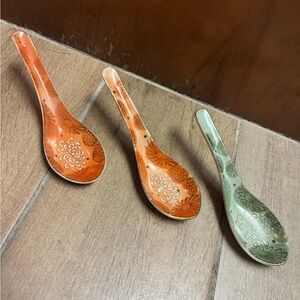 Vintage set of 3 Asian small spoon rests